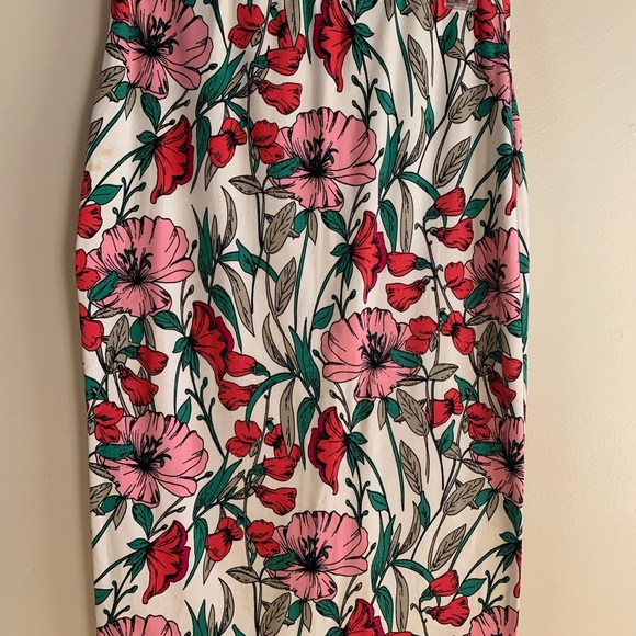 🌺FLORAL PENCIL SKIRT🌺 M - Picture 1 of 7